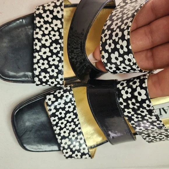 Escada Black and‎ White Patent Leather  Women's Heels Size 7 - Picture 4 of 11